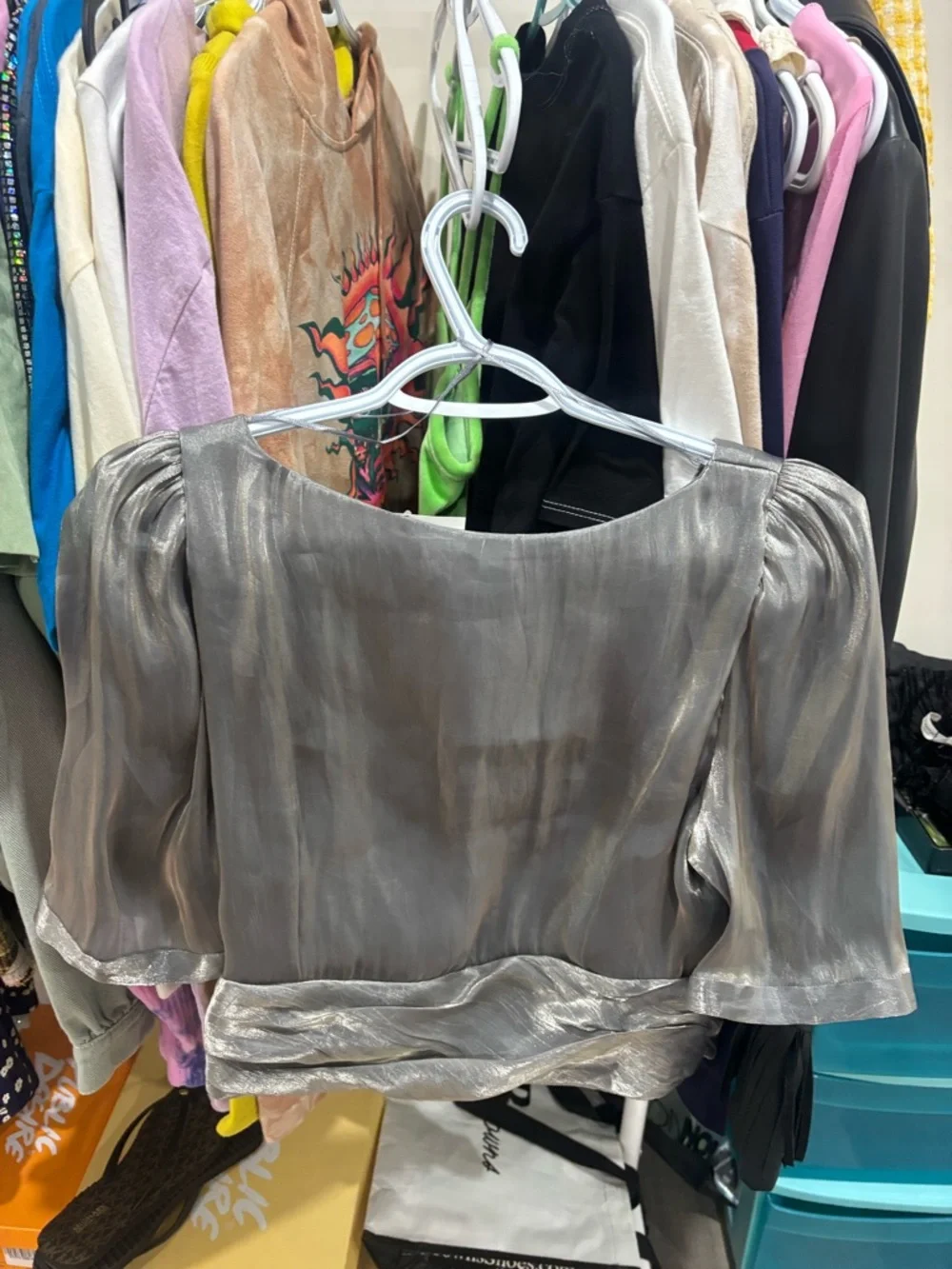 ZARA Metallic Pewter V-Neck Cropped Blouse - Picture 2 of 3